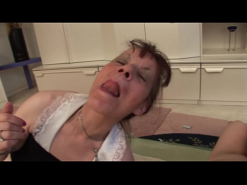 ❤️ Ogogo ababili nomkhulu oyedwa banabathathu ❤️❌  ku-zu.porngipfy.ru ️❤